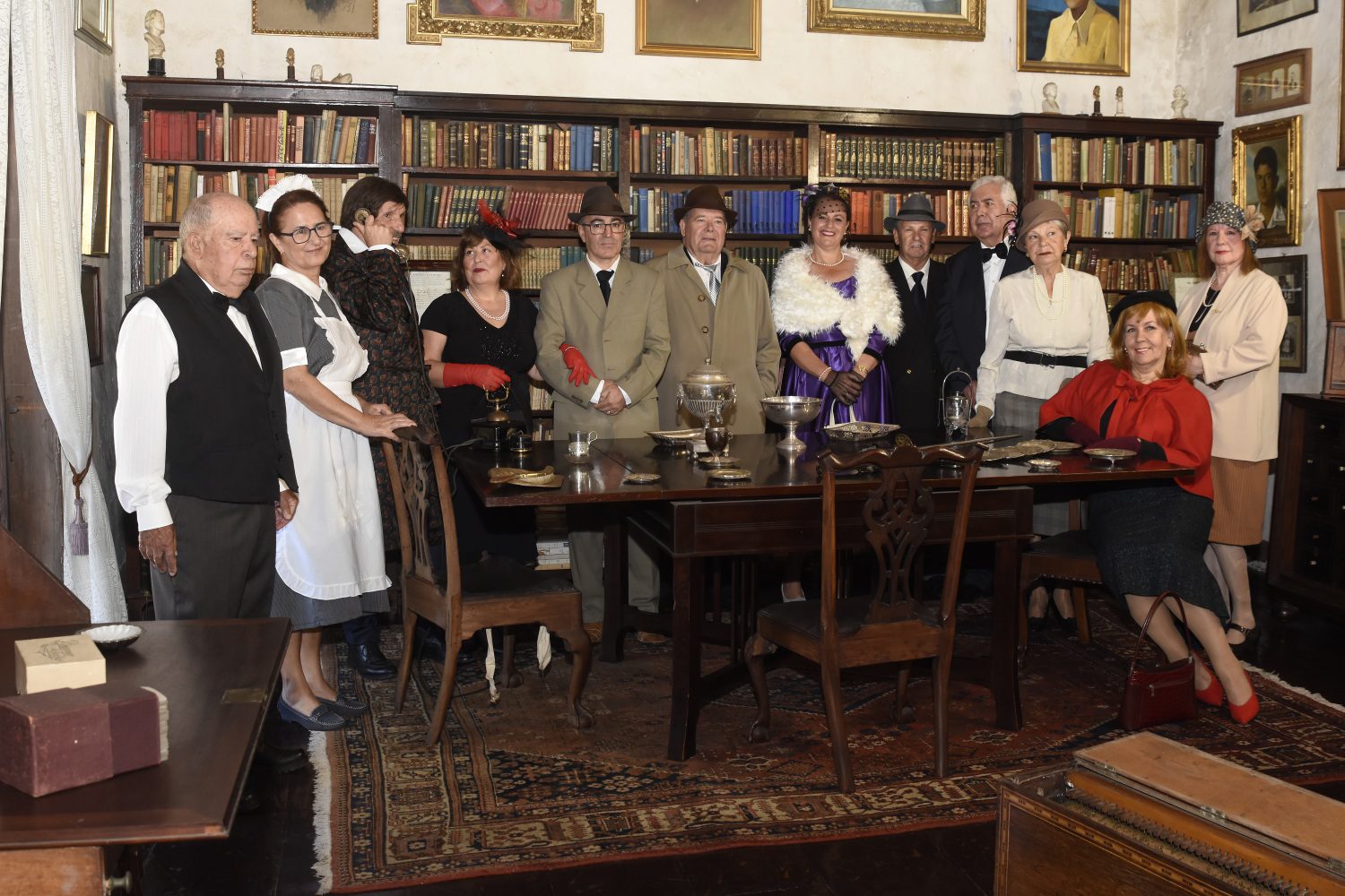 Cartel del evento «El caso de la señora estupenda»